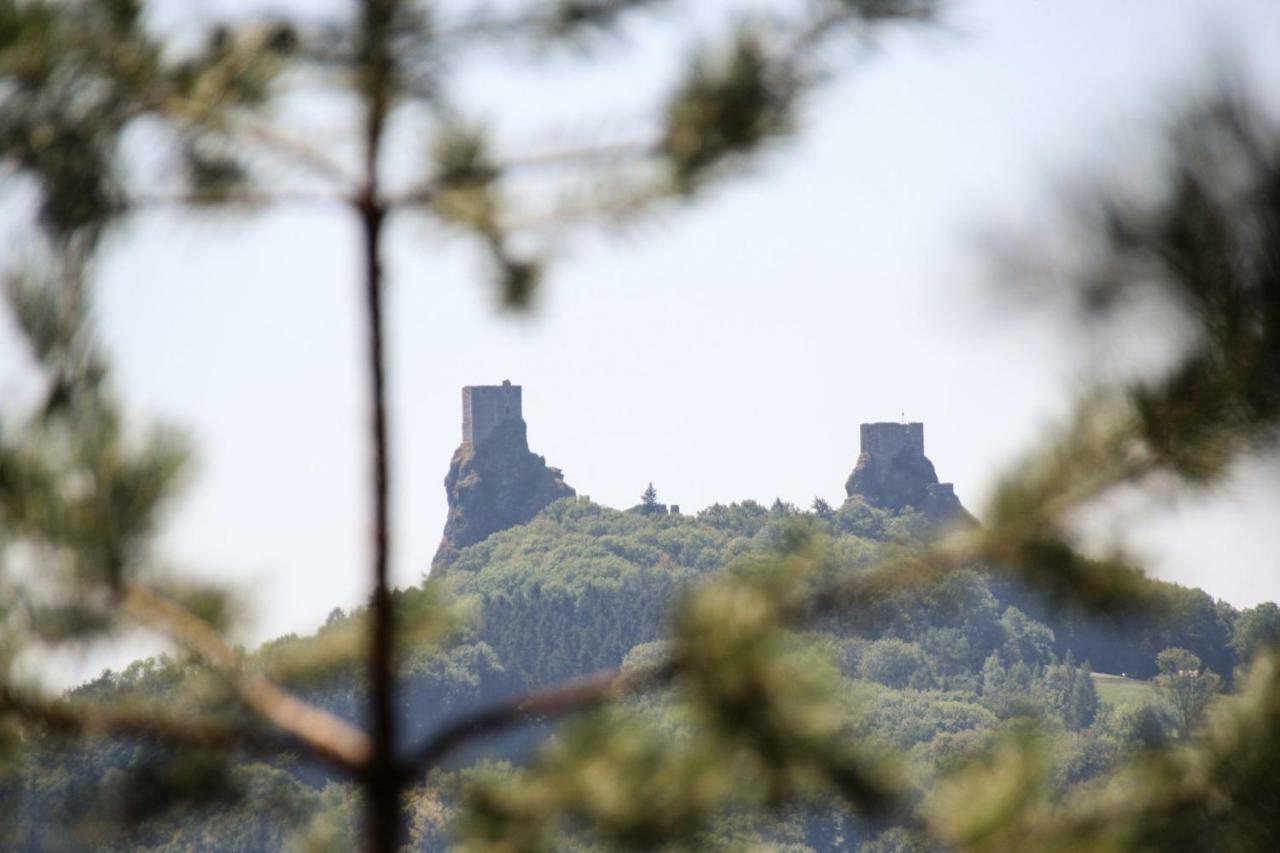 Camping V Raji - Palda Hotell Rovensko pod Troskami Exteriör bild